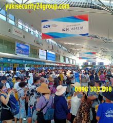 Hàng ngàn người rời Đà Nẵng